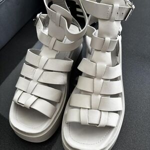 Steve Madden Women's White Sandals